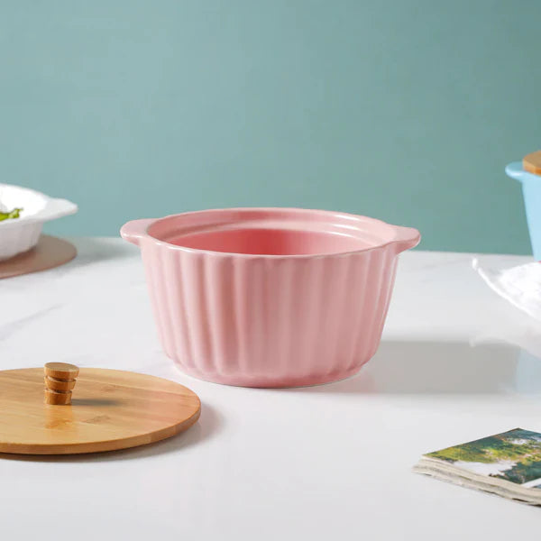 Scalloped Pot With Lid, 8 Inch - Pink